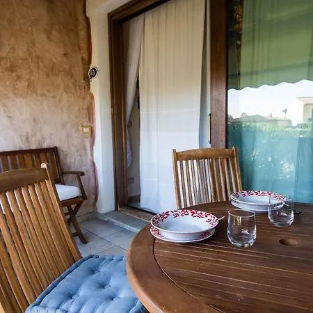 Welcomely - Il Giardinetto Lägenhet Olbia
